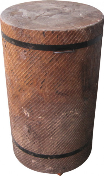 Колода разрубочная 550-650 мм на деревянных брусьях дуб Советский ГОСТ в 
